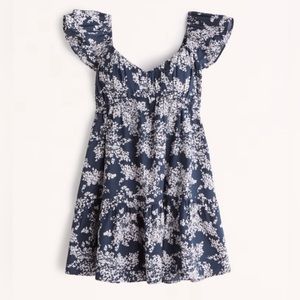 Abercrombie& Fitch XS Navy Ruched Flutter Sleeve Mini Dress